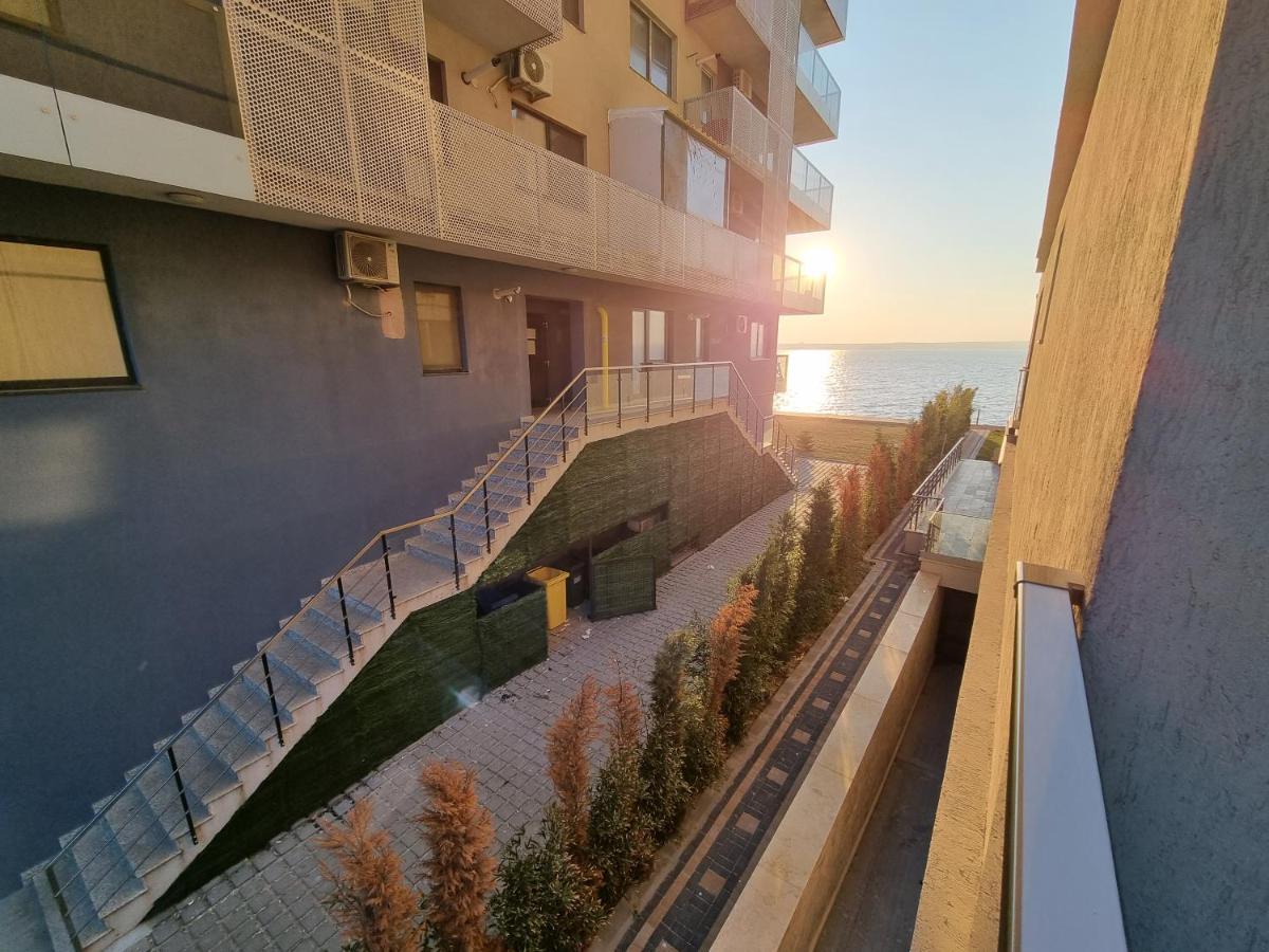 Apartamento Breeze Studio Mamaia Exterior foto